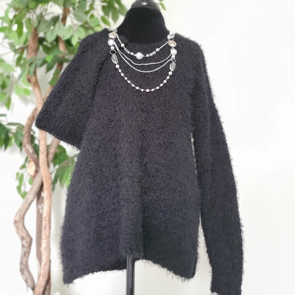 Over-sized sweater NWOT - Picture 2 of 4